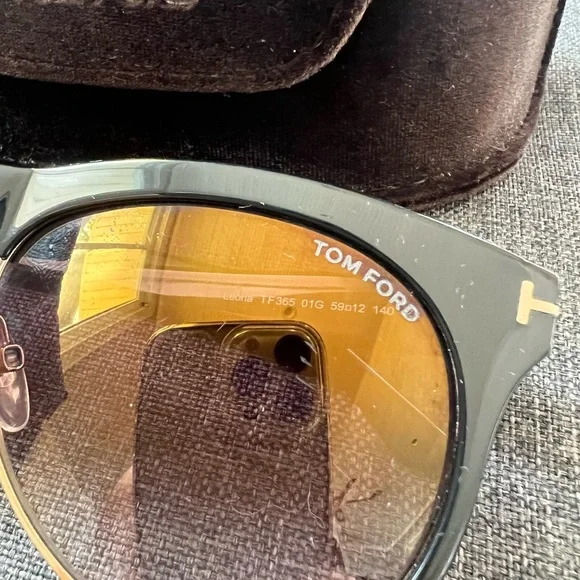 Tom Ford authentic - Picture 2 of 10